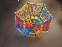 Load image into Gallery viewer, Umbrella
