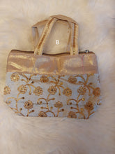 Load image into Gallery viewer, Hand bags
