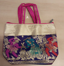 Load image into Gallery viewer, Hand bags
