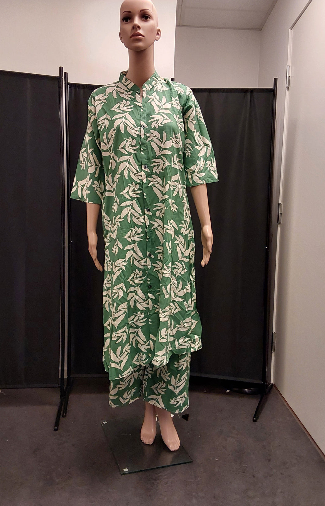Women kurta and Dupatta