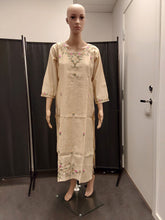 Load image into Gallery viewer, Women kurta pant and Dupatta
