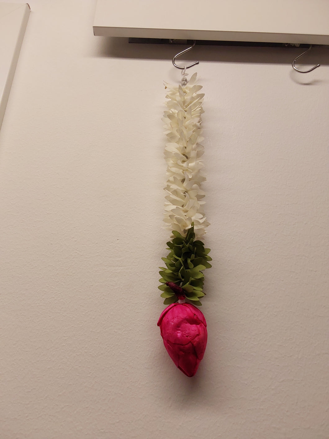 Artificial cloth garlands