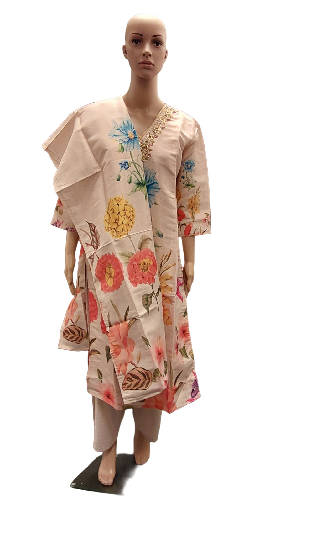 Women kurta pant and Dupatta