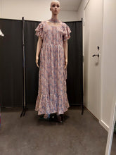 Load image into Gallery viewer, Women long kurti
