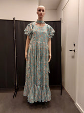 Load image into Gallery viewer, Women long kurti
