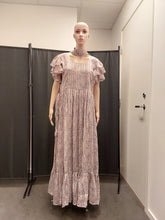 Load image into Gallery viewer, Women long kurti
