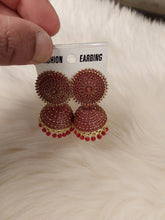 Load image into Gallery viewer, Earrings
