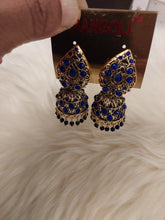Load image into Gallery viewer, Earrings
