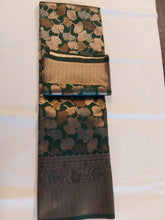 Load image into Gallery viewer, Banarasi saree
