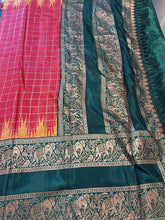 Load image into Gallery viewer, Dola silk Foil print saree
